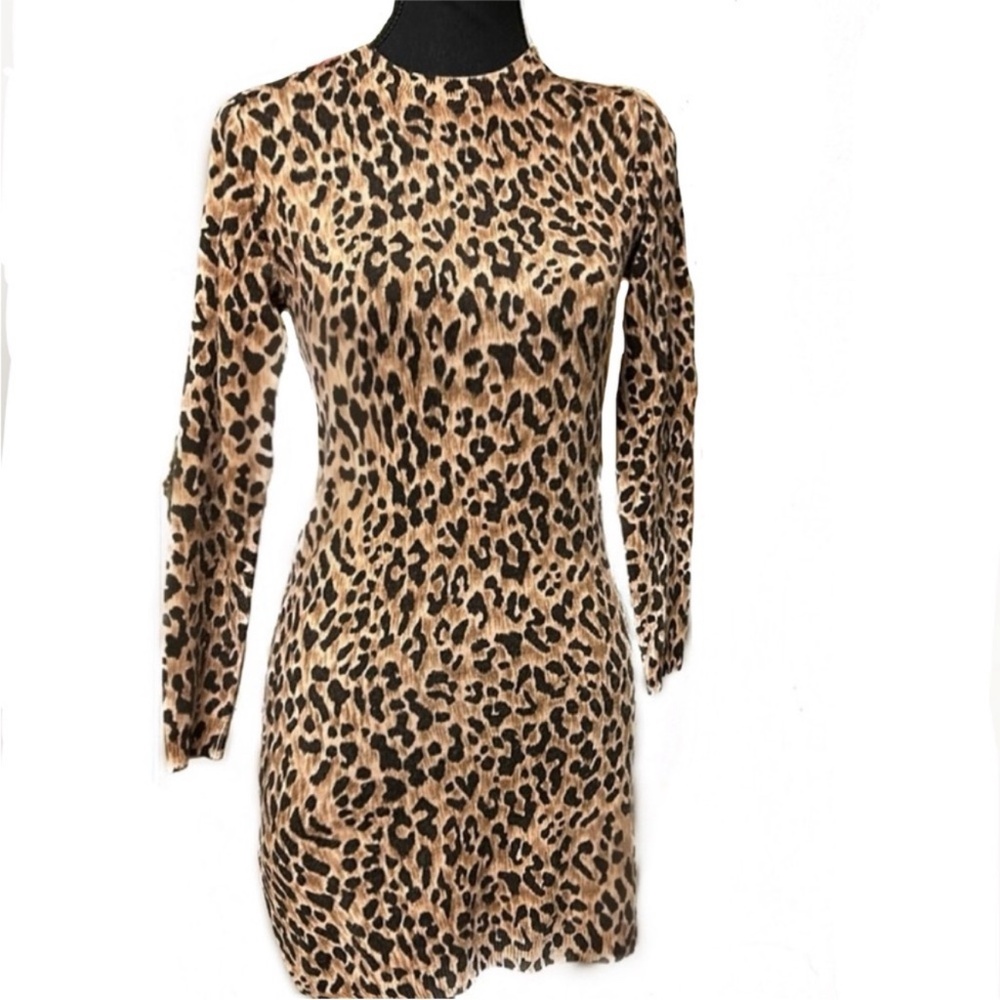 Dolce & Gabbana dress 100% virgin wool, brand new with tag dress !!!  Size XS